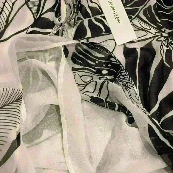 Calvin Klein Dress shirt - Picture 8 of 11